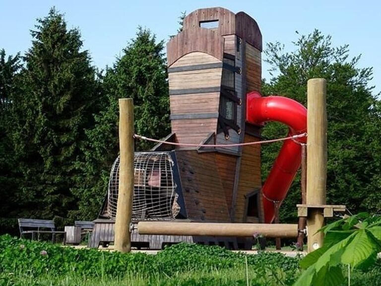 Excursion tip Hotel Oberhof, Climbing scaffold Grenzadler