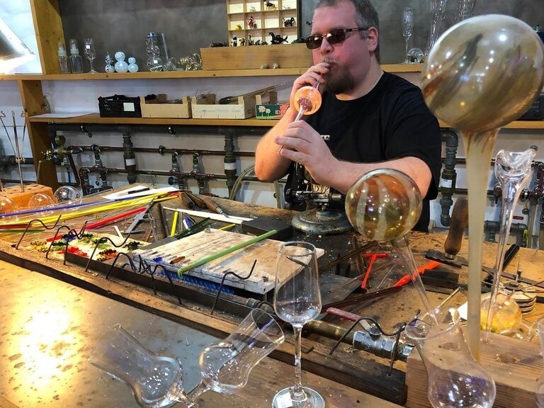 Glasbläser in Oberhof, Glasstube Hotel Tipp