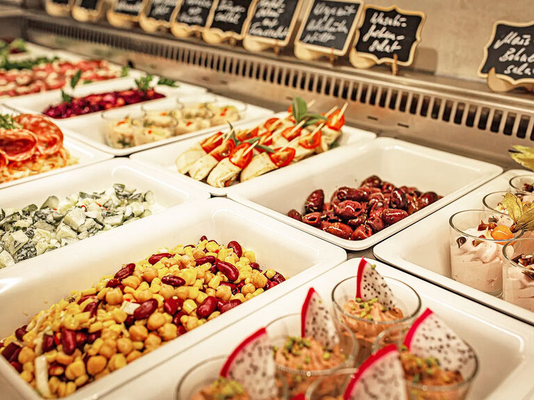 Hotel Oberhof, Buffet zum Abendessen