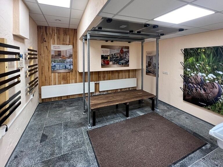 Hotel Oberhof drying room for shoes and clothes