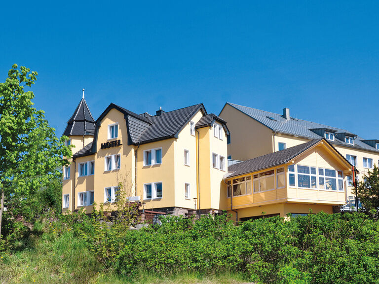 Schlossberghotel Oberhof exterior view | Hotel Oberhof